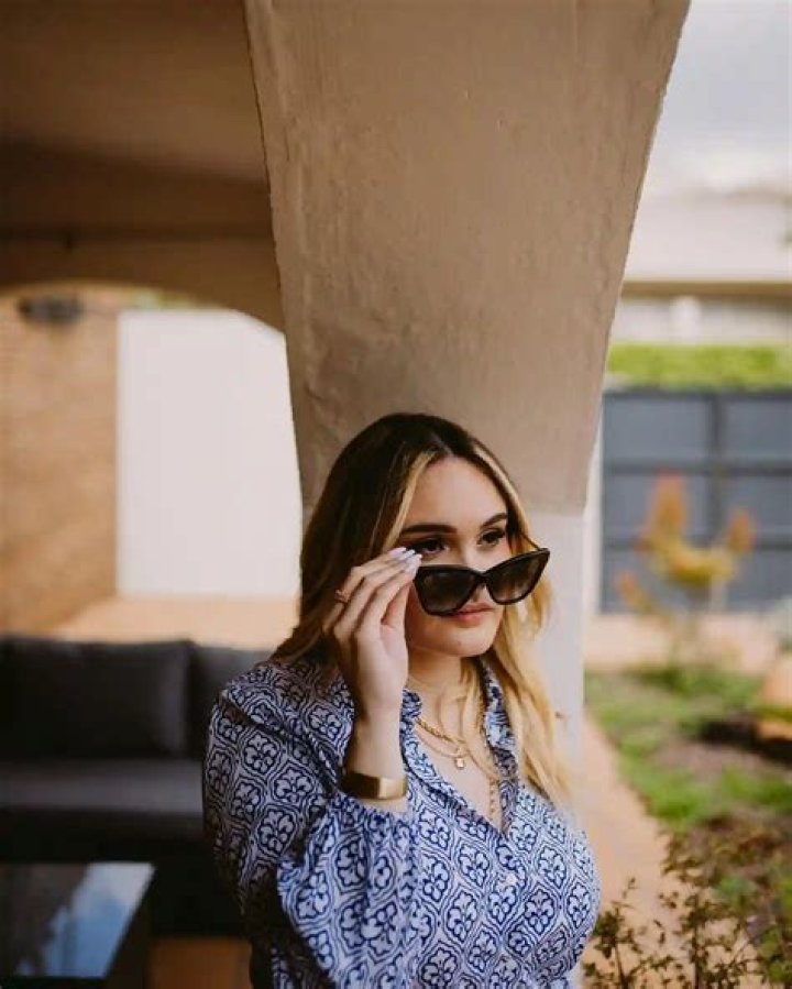 
Abigail Olivera Height, Weight, Net Worth, Age, Birthday, Wikipedia, Who, Nationality, Biography 