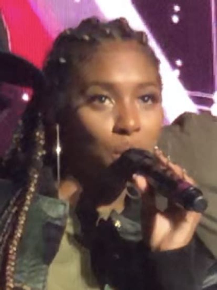 Bronte Law Height, Weight, Net Worth, Age, Birthday, Wikipedia, Who, Nationality, Biography