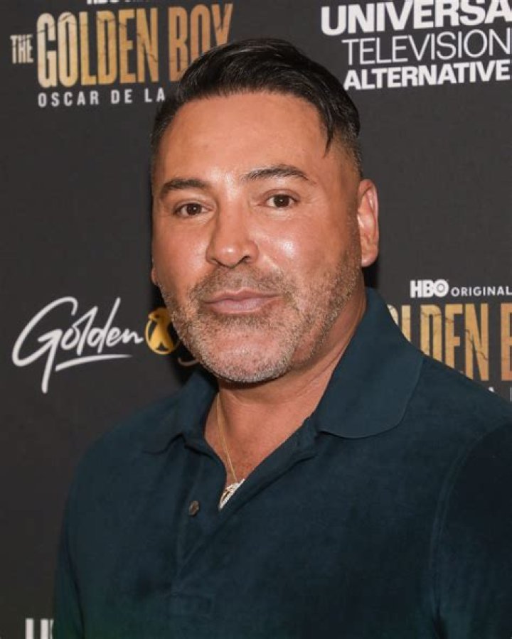 
Diego De La Hoya Height, Weight, Net Worth, Age, Birthday, Wikipedia, Who, Instagram, Biography 