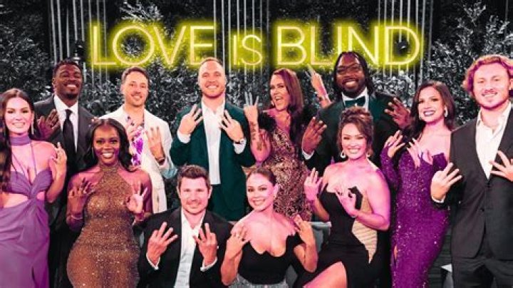 How Old Is Raven Ross From Love Is Blind? Wikipedia, Family And Net Worth