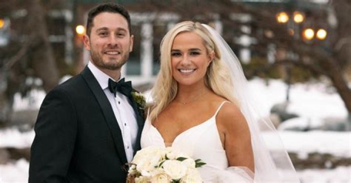 
Is Rosie Brennan Married? Boyfriend Or Husband Tyler Kornfield 