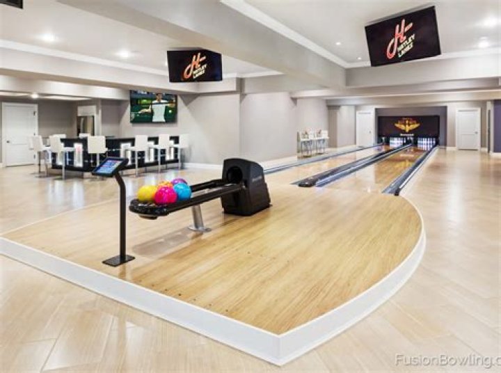 What Bowling Alley was Carla Walker Abducted From? Where is The Bowling Alley Located?