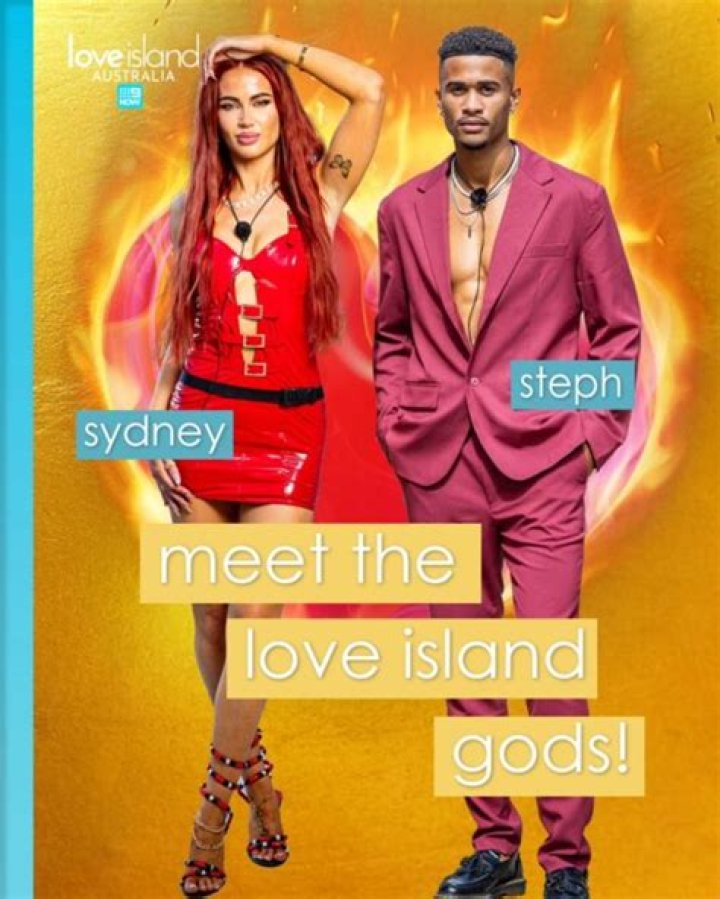 
Who Are Deb Chubb And Sydney Paight From “Love Island USA”? 